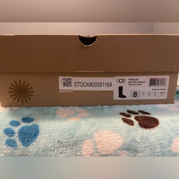 Ugg Tall Bailey Button - Black - Picture 3 of 3